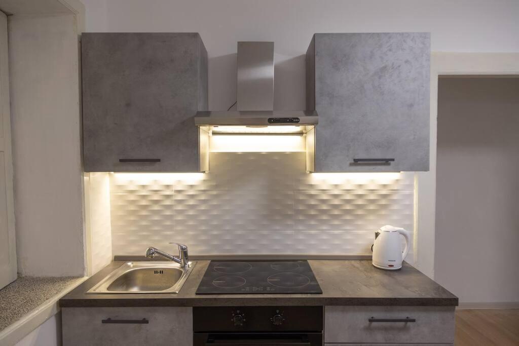 Anticitera Apartment Syracuse